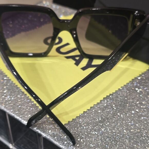 Quay Australia Notorious 50MM Square Sunglasses - Picture 6 of 8